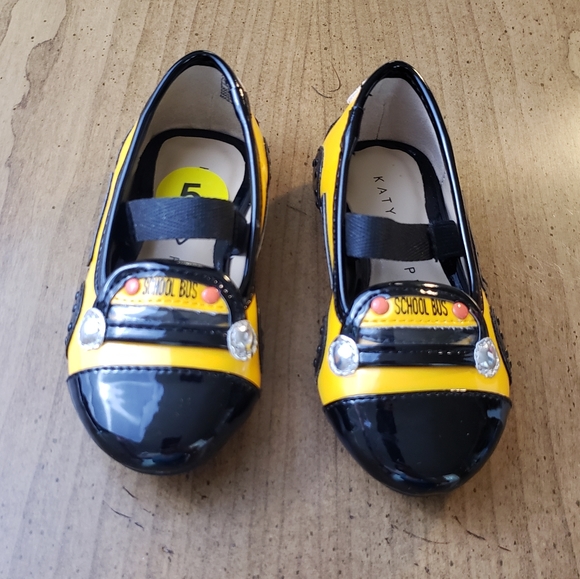 katy perry school bus shoes